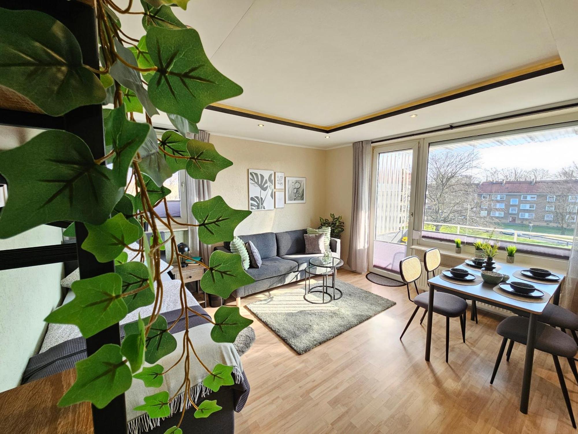 Neu Businessapp In Zentraler Lage Mit 3 Schlafzimmern Fuer Geschaeftsreisende Pendler Und Familien Naehe Sz See Salzgitter Exterior photo