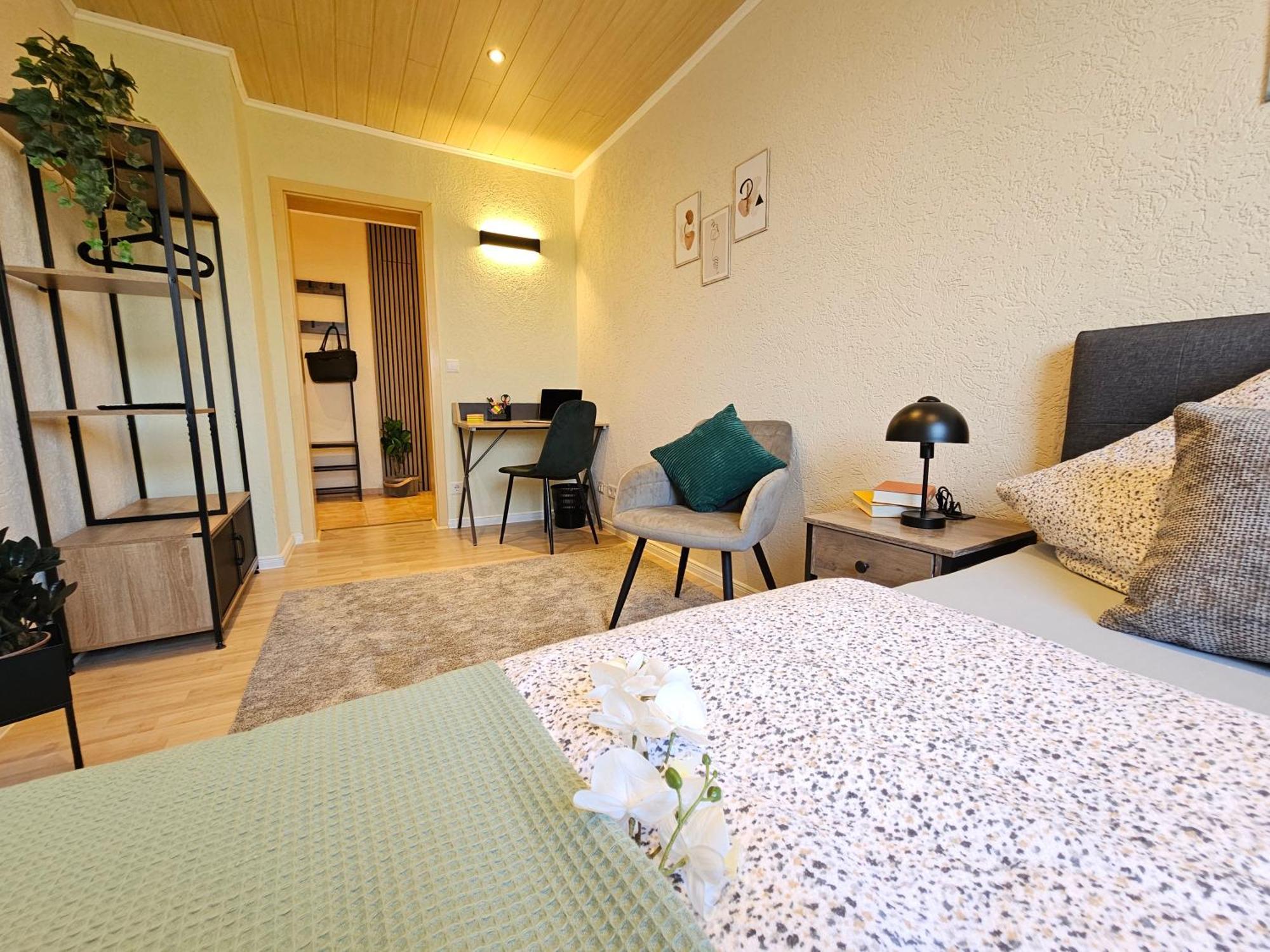 Neu Businessapp In Zentraler Lage Mit 3 Schlafzimmern Fuer Geschaeftsreisende Pendler Und Familien Naehe Sz See Salzgitter Exterior photo